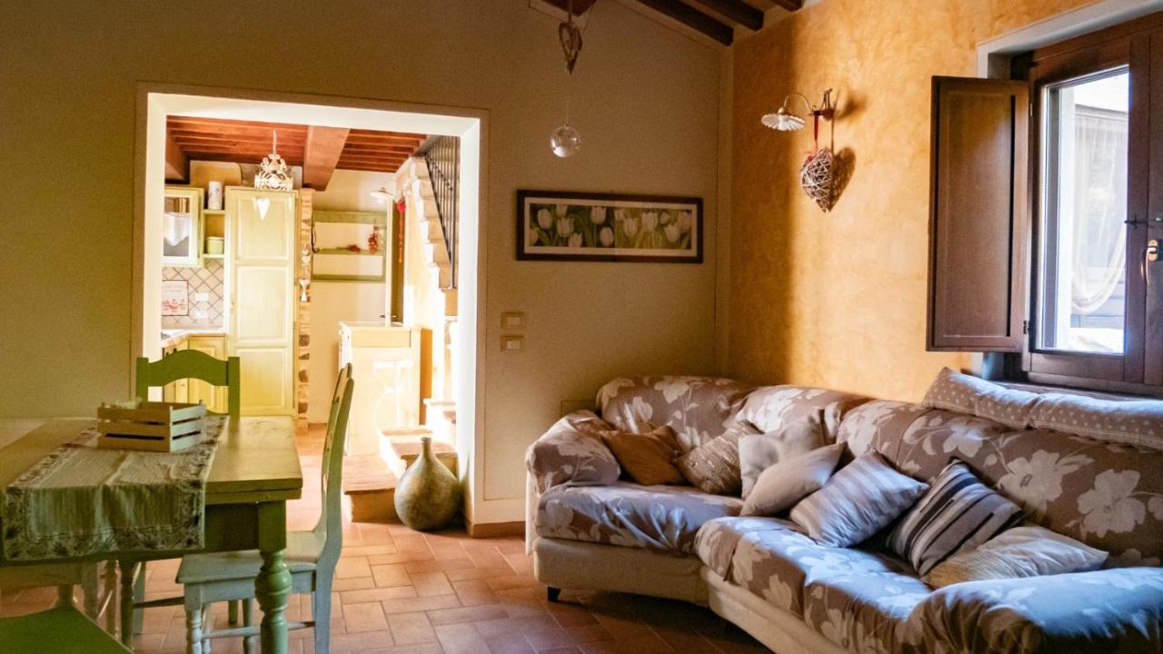 Il Casale Di Fiore Cannara Екстериор снимка