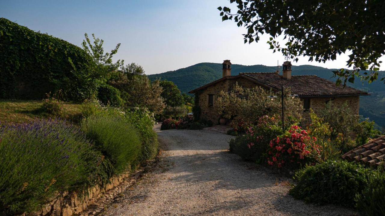 Il Casale Di Fiore Cannara Екстериор снимка