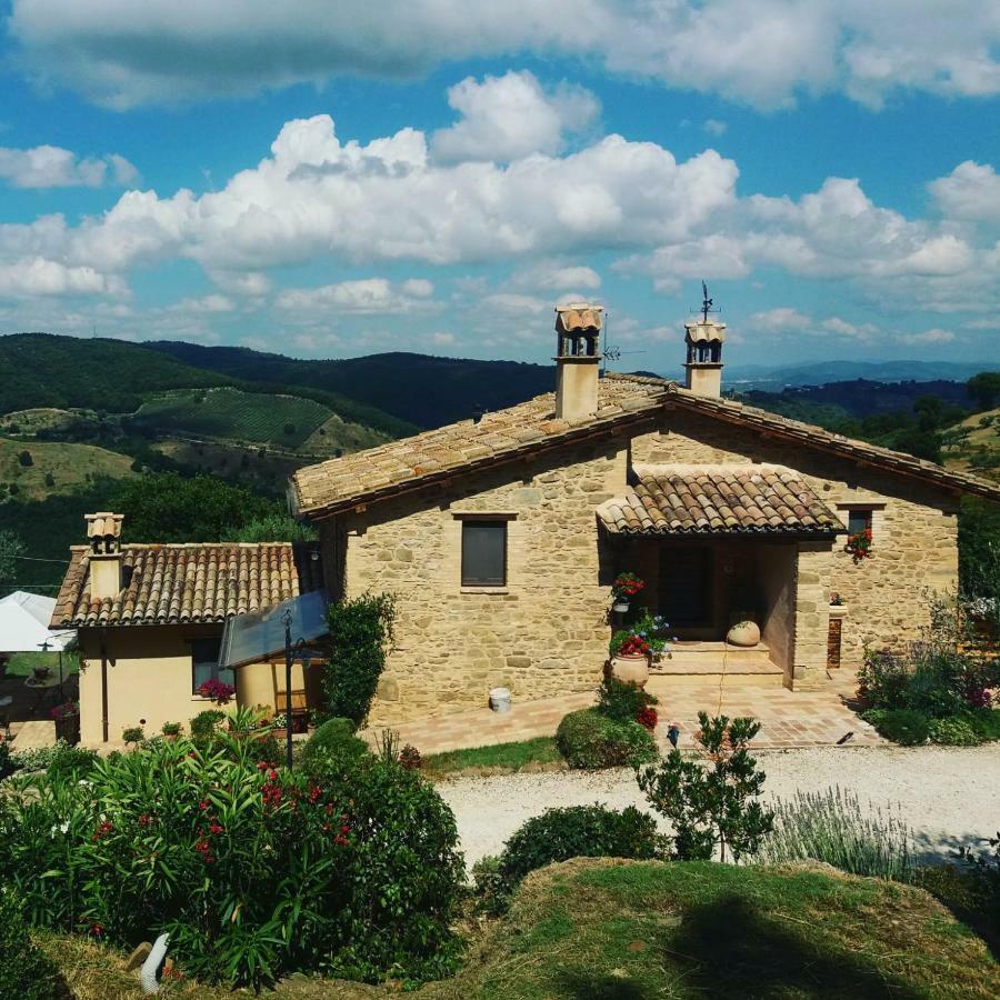 Il Casale Di Fiore Cannara Екстериор снимка